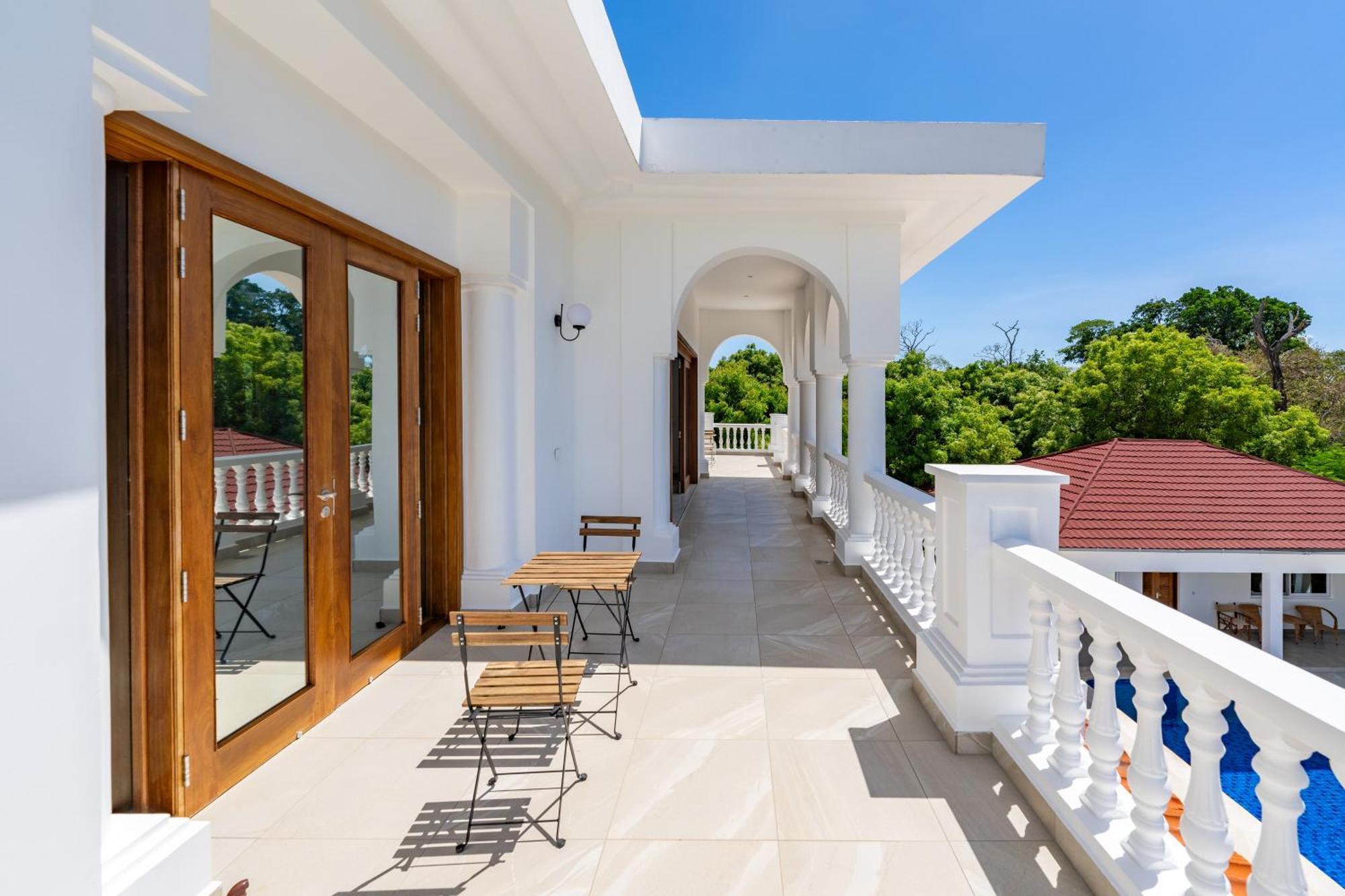 Villa Branca Diani Boutique Luxury & Personalized Service شاطئ دياني المظهر الخارجي الصورة