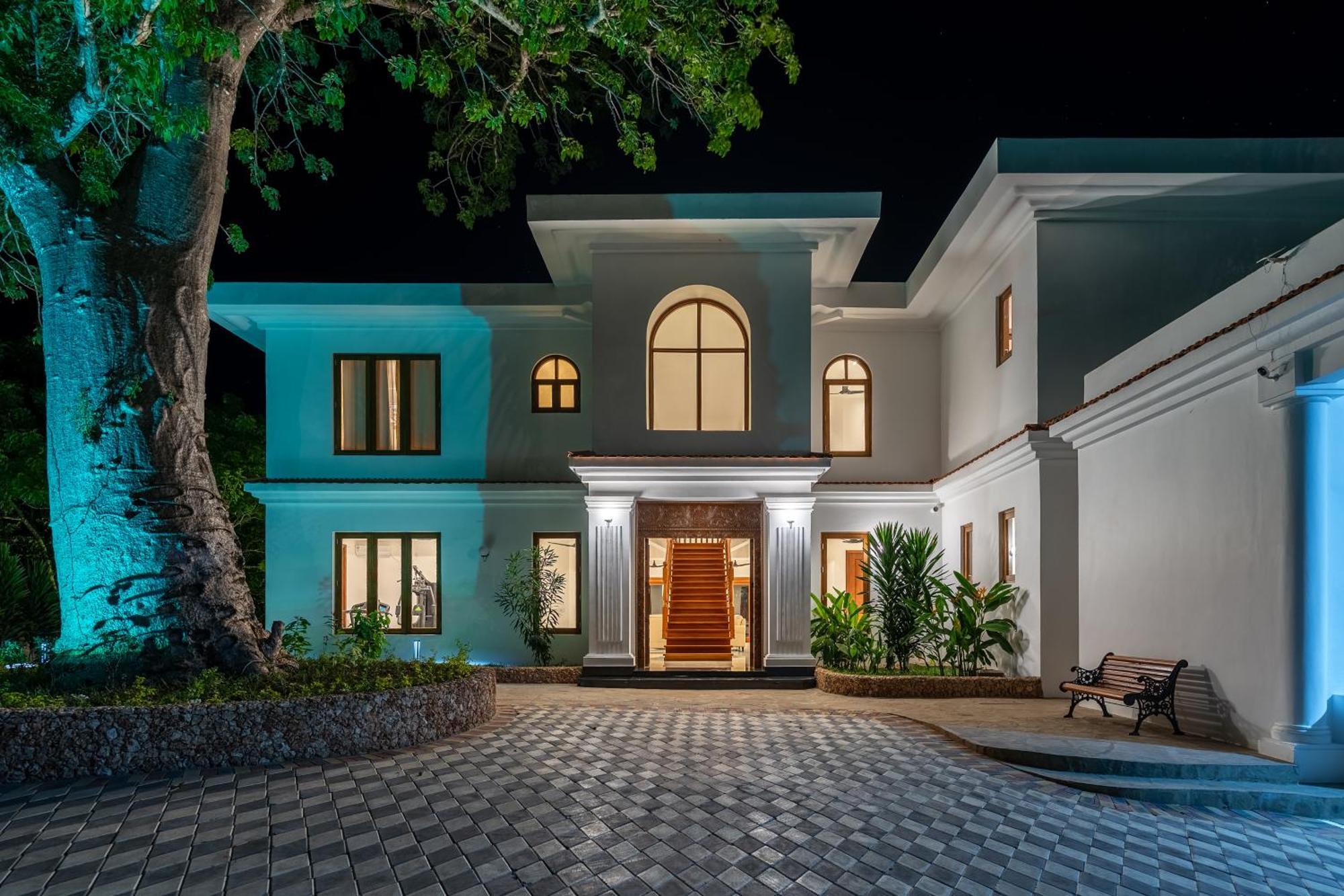 Villa Branca Diani Boutique Luxury & Personalized Service شاطئ دياني المظهر الخارجي الصورة