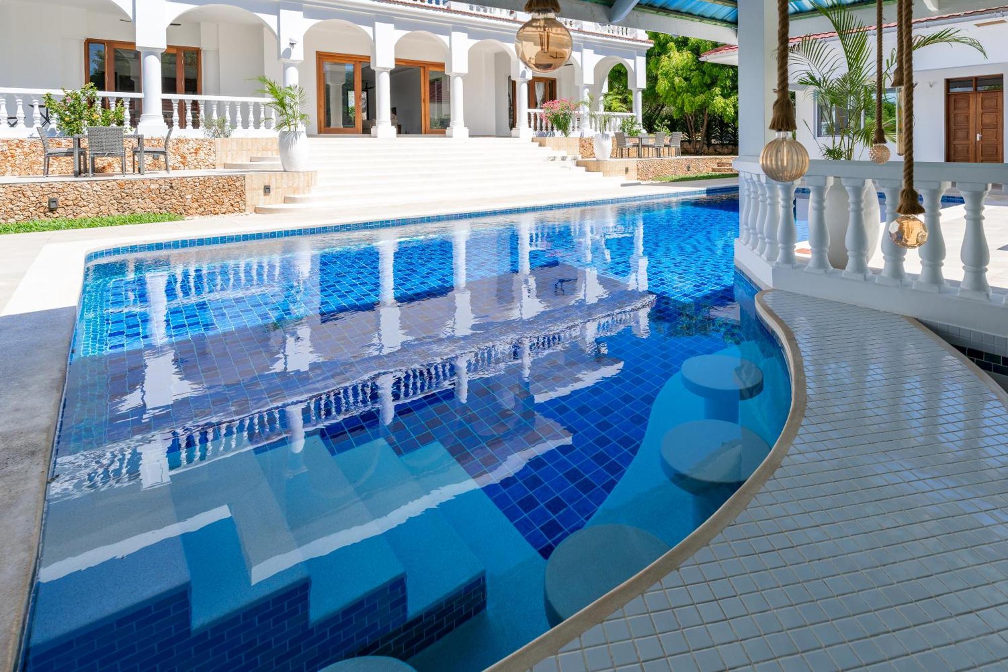 Villa Branca Diani Boutique Luxury & Personalized Service شاطئ دياني المظهر الخارجي الصورة
