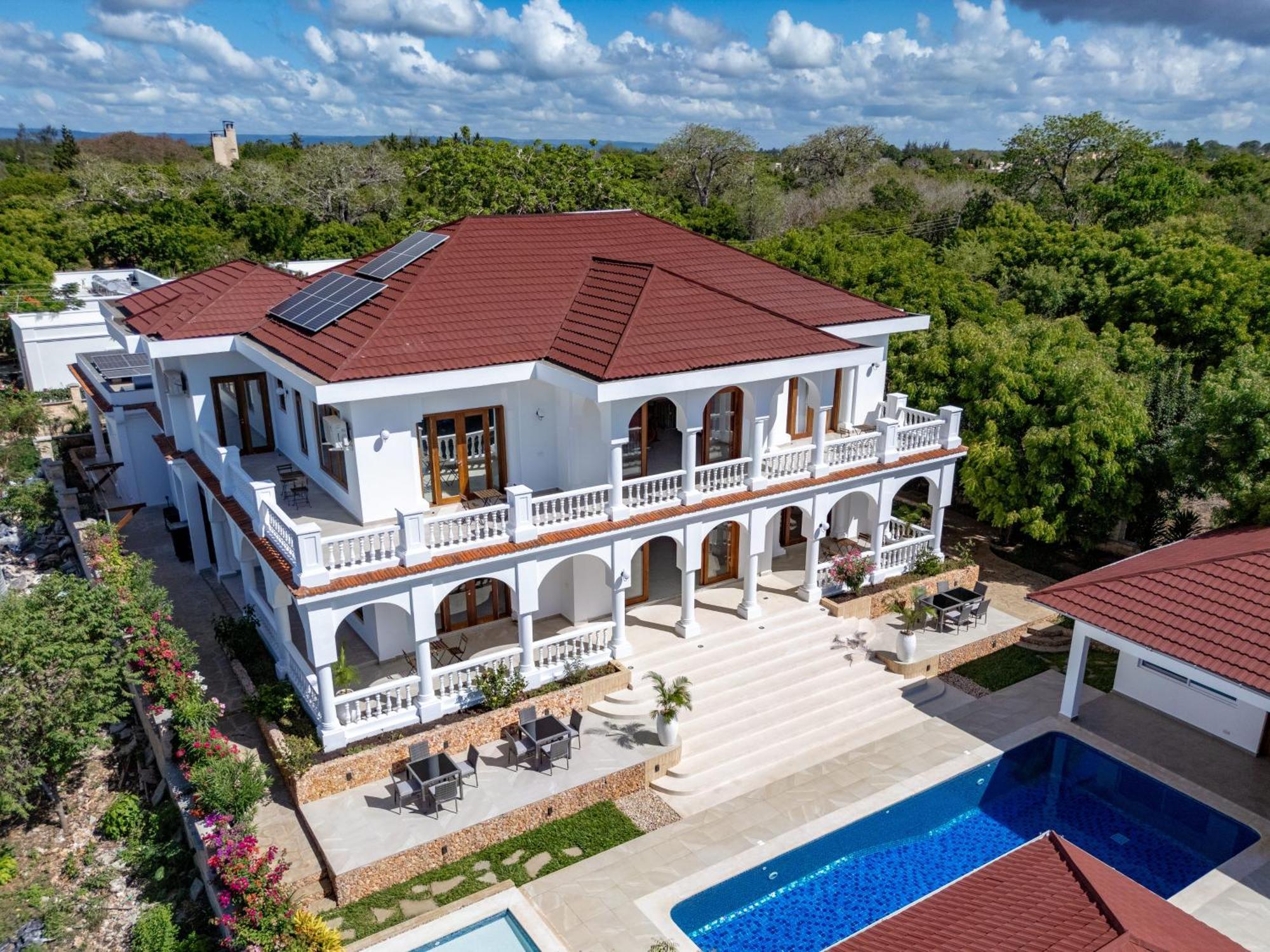 Villa Branca Diani Boutique Luxury & Personalized Service شاطئ دياني المظهر الخارجي الصورة