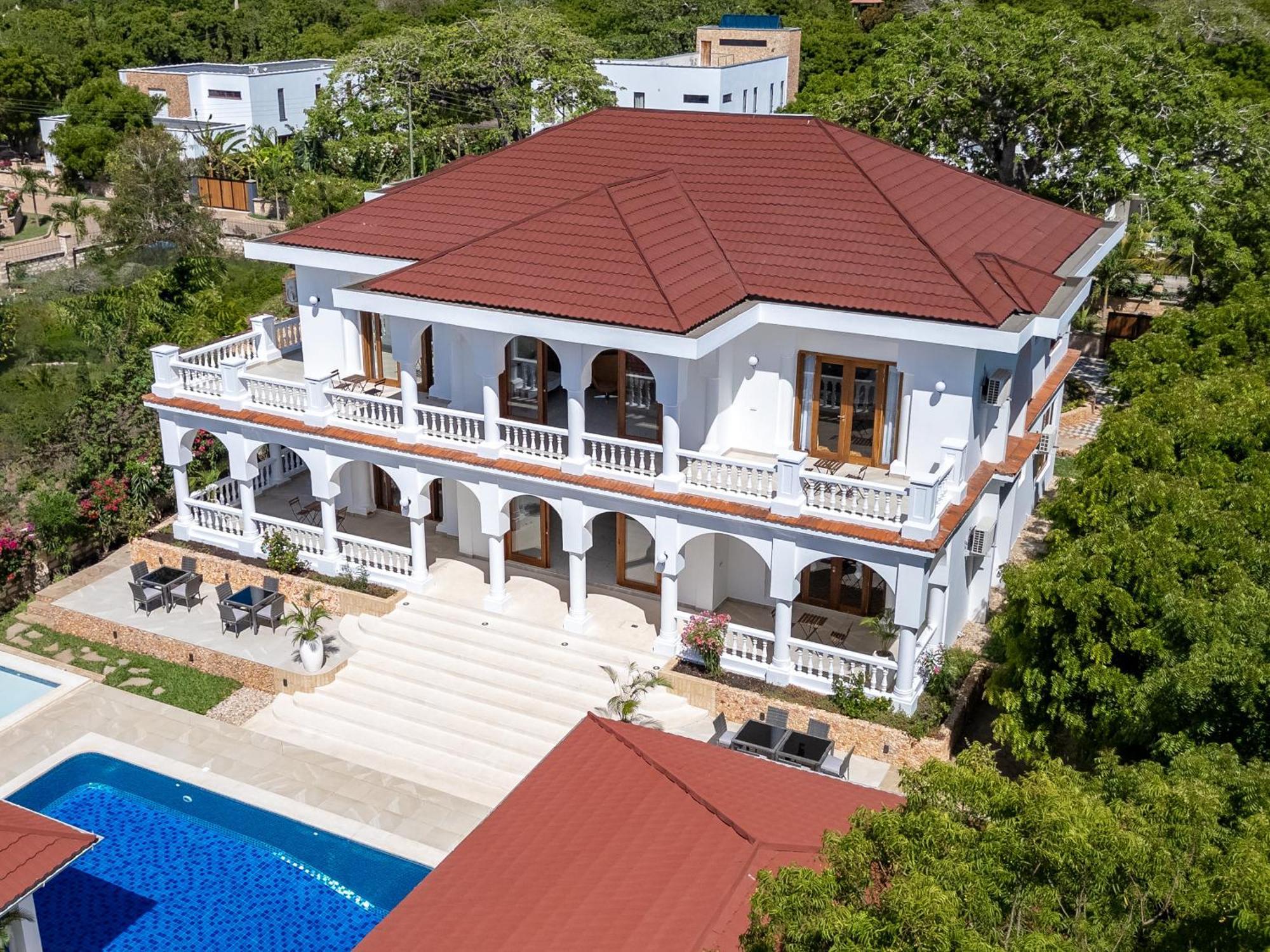 Villa Branca Diani Boutique Luxury & Personalized Service شاطئ دياني المظهر الخارجي الصورة