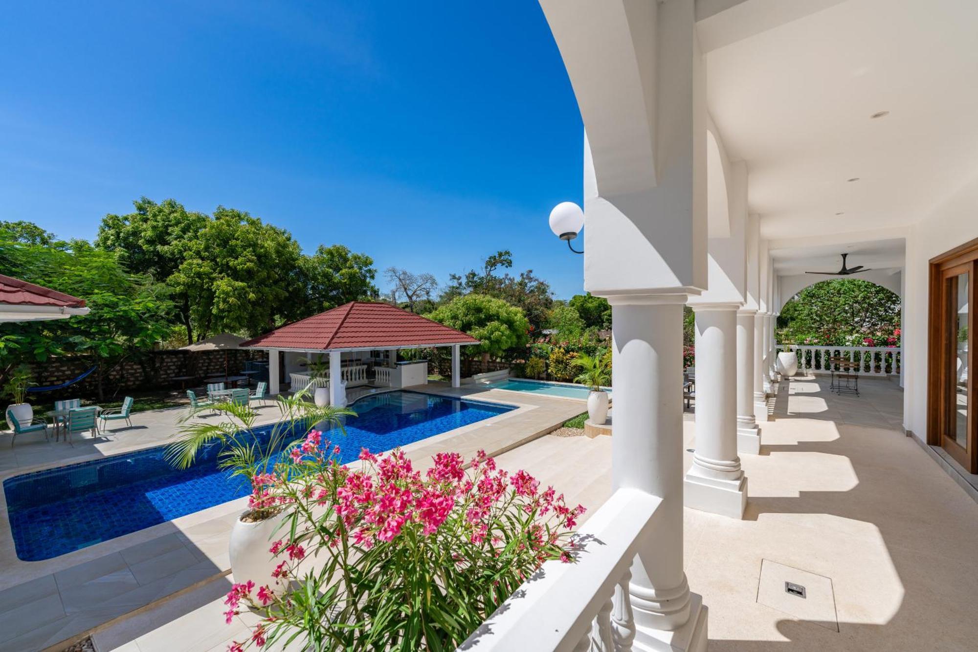 Villa Branca Diani Boutique Luxury & Personalized Service شاطئ دياني المظهر الخارجي الصورة